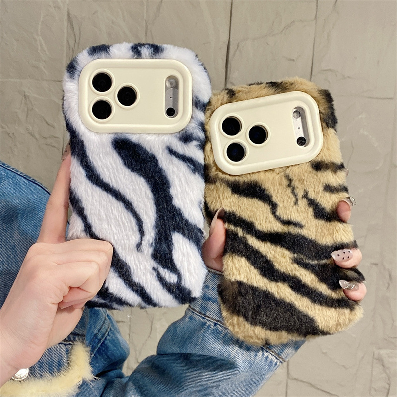 Phone Cases Iphone 15 - Capa de Celular Luxuosa com Estampa