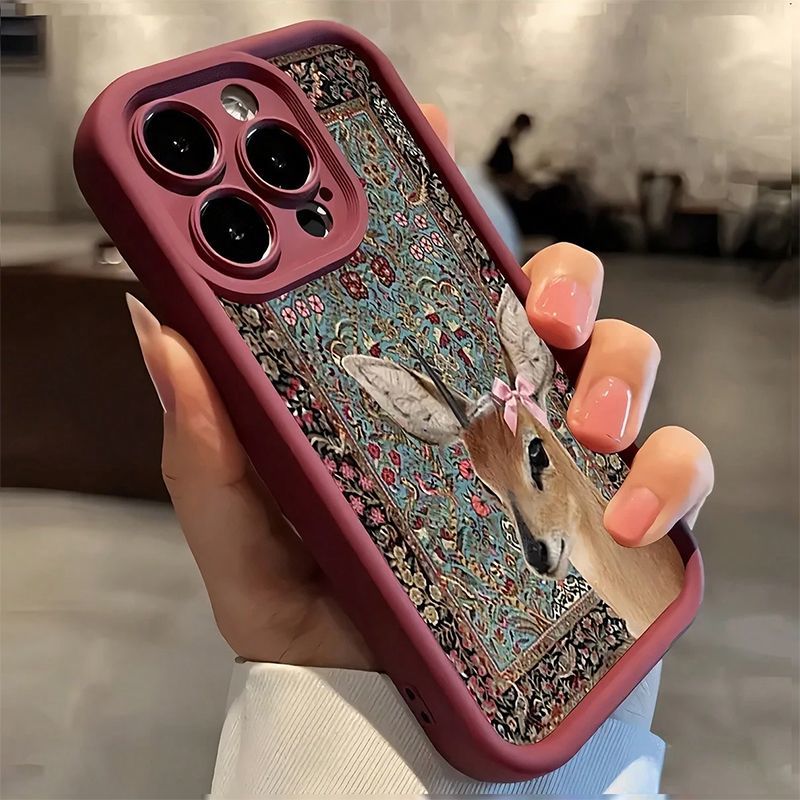 Capa de Silicone Luxuosa Antic - Phone Cases Red Deer avaliação e preço